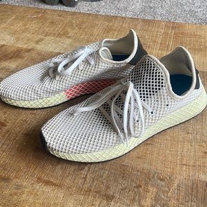 Adidas Deerupt Running Shoes